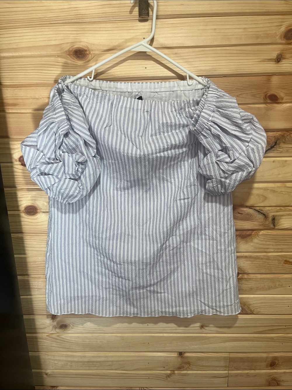Striped Puff Sleeve Blouse in Purple & White Size Medium NWT